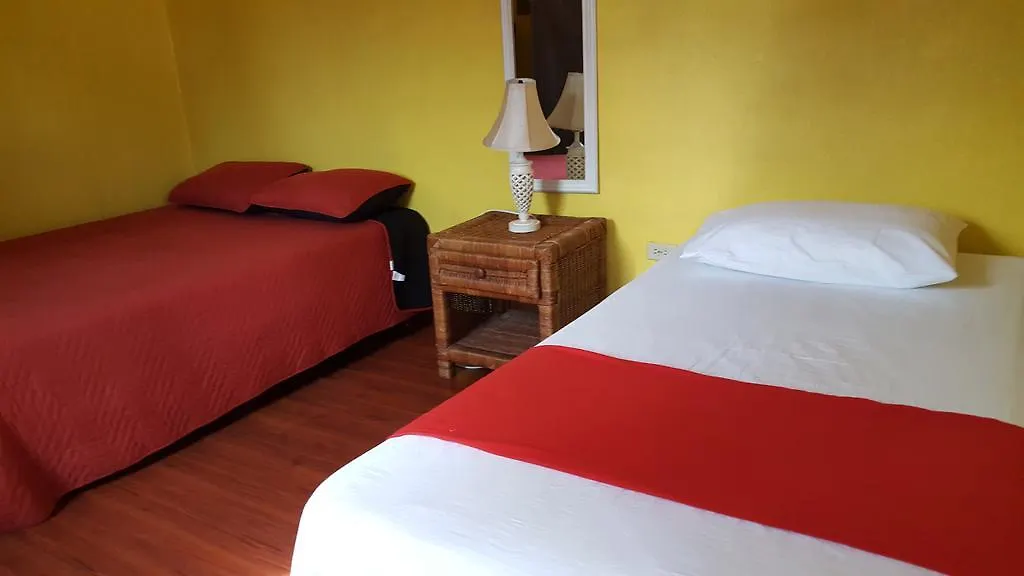 Reggae Hostel Kingston 0*,